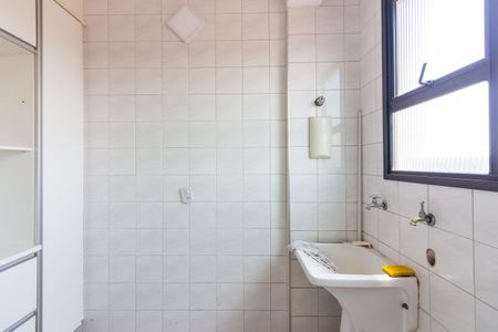 Apartamento à venda com 60m², 2 quartos e 2 vagas Apartamento à venda com 60m², 2 quartos e 2 vagasÁrea de Serviço