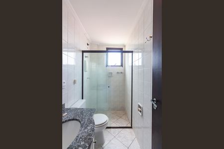 Apartamento à venda com 60m², 2 quartos e 2 vagas Apartamento à venda com 60m², 2 quartos e 2 vagasBanheiro