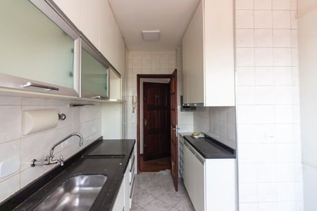 Apartamento à venda com 60m², 2 quartos e 2 vagas Apartamento à venda com 60m², 2 quartos e 2 vagasCozinha