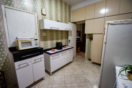 Apartamento para alugar com 90m², 3 quartos e sem vagaCozinha
