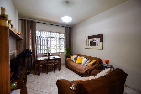Apartamento para alugar com 90m², 3 quartos e sem vagaSala