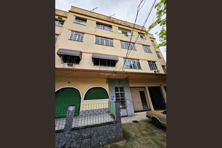 Apartamento para alugar com 90m², 3 quartos e sem vagaFachada