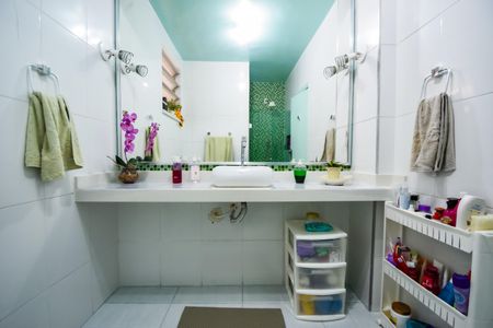 Apartamento para alugar com 90m², 3 quartos e sem vagaBanheiro