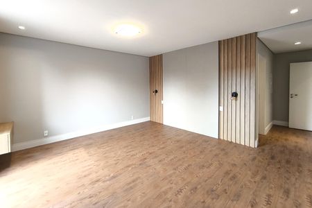 Casa de condomínio à venda com 486m², 5 quartos e 8 vagas Casa de condomínio à venda com 486m², 5 quartos e 8 vagasSuíte 1