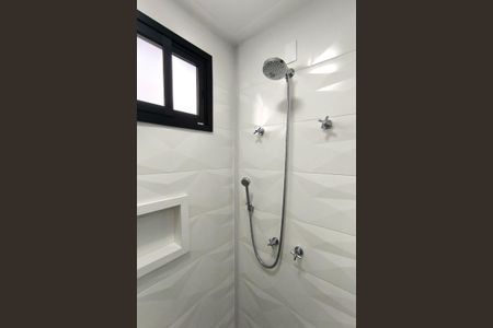 Casa de condomínio à venda com 486m², 5 quartos e 8 vagas Casa de condomínio à venda com 486m², 5 quartos e 8 vagasBanheiro da Suíte 4