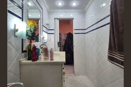 Casa à venda com 241m², 3 quartos e 1 vagaBanheiro do Quarto 1