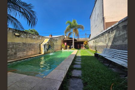 Casa à venda com 241m², 3 quartos e 1 vagaÁrea externa