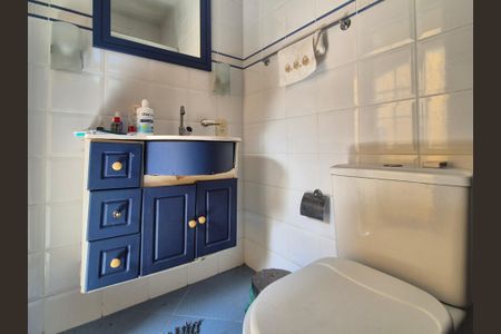 Casa à venda com 241m², 3 quartos e 1 vagaBanheiro do Quarto 2