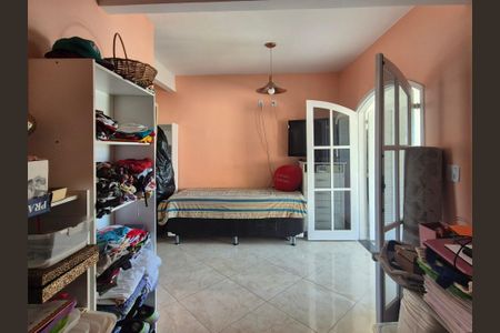 Casa à venda com 241m², 3 quartos e 1 vagaQuarto 1