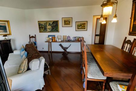 Apartamento à venda com 140m², 3 quartos e 3 vagas Apartamento à venda com 140m², 3 quartos e 3 vagasSala de Jantar