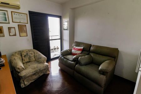 Apartamento à venda com 140m², 3 quartos e 3 vagas Apartamento à venda com 140m², 3 quartos e 3 vagasSala de TV
