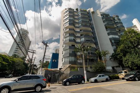 Apartamento à venda com 140m², 3 quartos e 3 vagas Apartamento à venda com 140m², 3 quartos e 3 vagasFachada do Prédio