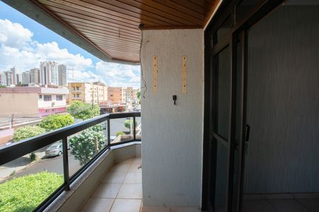 Apartamento para alugar com 120m², 3 quartos e 1 vagaSacada