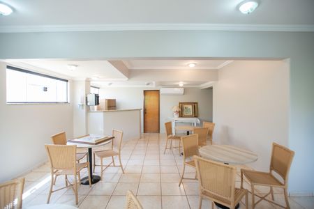 Apartamento para alugar com 120m², 3 quartos e 1 vagaÁrea comum - Salão de festas