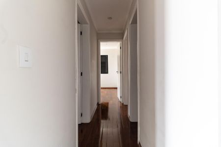 Apartamento para alugar com 102m², 3 quartos e 3 vagas Apartamento para alugar com 102m², 3 quartos e 3 vagasCorredor