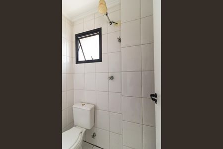 Apartamento para alugar com 102m², 3 quartos e 3 vagas Apartamento para alugar com 102m², 3 quartos e 3 vagasBanheiro de Serviço
