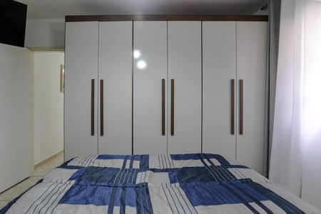 Casa para alugar com 200m², 2 quartos e 2 vagasQuarto 2 - Suíte