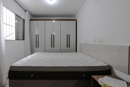 Casa para alugar com 200m², 2 quartos e 2 vagasQuarto 3 - Suíte