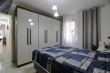 Casa para alugar com 200m², 2 quartos e 2 vagasQuarto 2 - Suíte