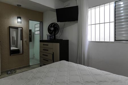 Casa para alugar com 200m², 2 quartos e 2 vagasQuarto 3 - Suíte