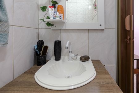 Casa para alugar com 200m², 2 quartos e 2 vagasBanheiro