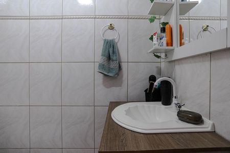 Casa para alugar com 200m², 2 quartos e 2 vagasBanheiro