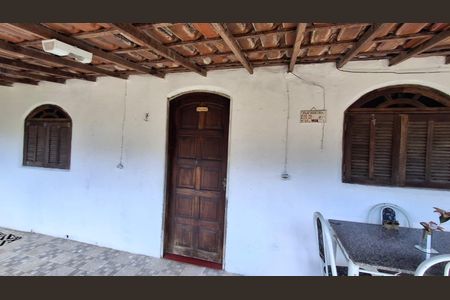 Casa à venda com 80m², 2 quartos e 1 vaga Casa à venda com 80m², 2 quartos e 1 vagaÁrea Externa