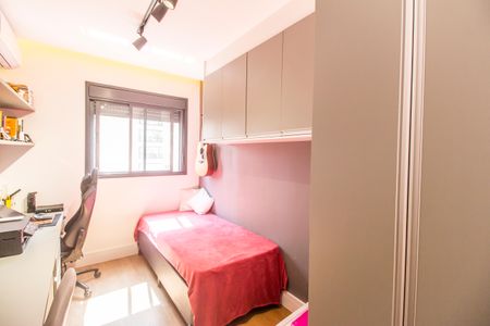 Apartamento à venda com 88m², 3 quartos e 2 vagasQuarto 2