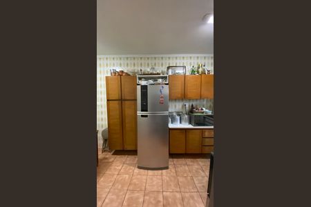 Casa à venda com 119m², 3 quartos e 2 vagas Casa à venda com 119m², 3 quartos e 2 vagasCozinha