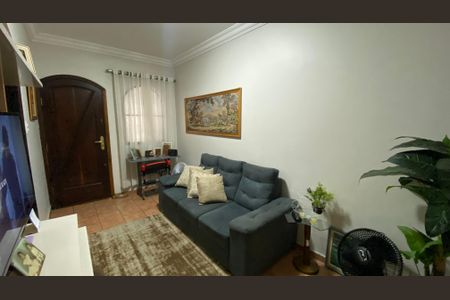 Casa à venda com 119m², 3 quartos e 2 vagas Casa à venda com 119m², 3 quartos e 2 vagasSala