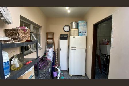 Casa à venda com 119m², 3 quartos e 2 vagas Casa à venda com 119m², 3 quartos e 2 vagasQuintal