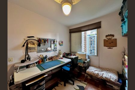 Apartamento à venda com 128m², 3 quartos e 1 vagaQuarto 2