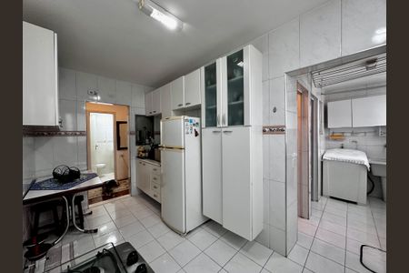 Apartamento à venda com 128m², 3 quartos e 1 vagaCozinha