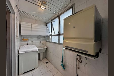 Apartamento à venda com 128m², 3 quartos e 1 vagaÁrea de Serviço