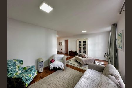 Apartamento à venda com 128m², 3 quartos e 1 vagaSala