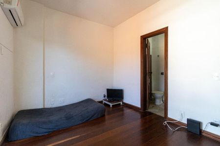 Apartamento à venda com 205m², 4 quartos e 4 vagasFoto 46