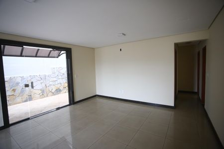 Sala de casa para alugar com 5 quartos, 384m² em Santa Lúcia, Belo Horizonte