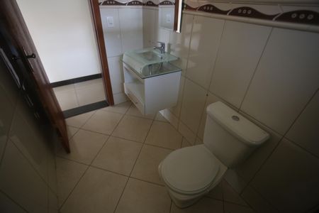 Casa para alugar com 384m², 5 quartos e 5 vagasBanheiro Social 2