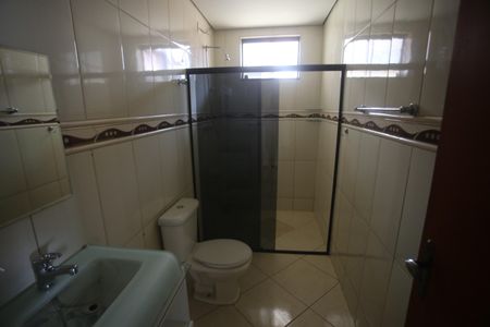 Casa para alugar com 384m², 5 quartos e 5 vagasBanheiro Social 2