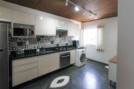 Casa à venda com 196m², 4 quartos e 4 vagas Casa à venda com 196m², 4 quartos e 4 vagasCozinha