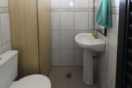 Casa à venda com 196m², 4 quartos e 4 vagas Casa à venda com 196m², 4 quartos e 4 vagasBanheiro 3