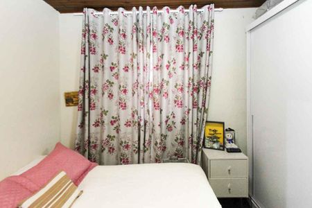 Casa à venda com 196m², 4 quartos e 4 vagas Casa à venda com 196m², 4 quartos e 4 vagasQuarto 1