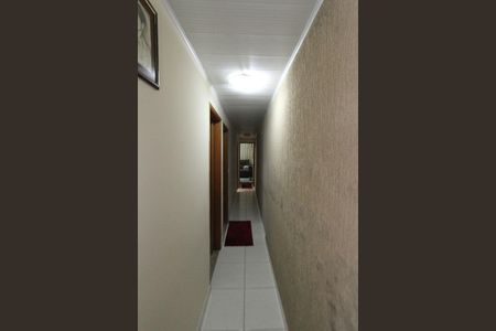 Casa à venda com 196m², 4 quartos e 4 vagas Casa à venda com 196m², 4 quartos e 4 vagasCorredor dos Quartos