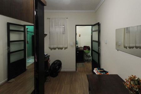 Casa à venda com 196m², 4 quartos e 4 vagas Casa à venda com 196m², 4 quartos e 4 vagasÁrea de Serviço