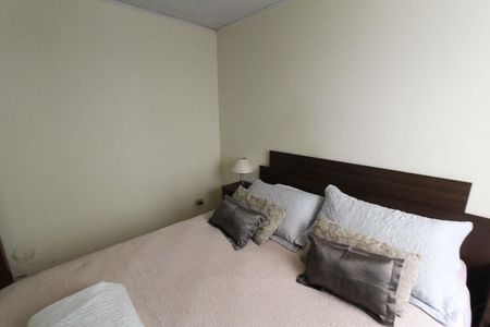 Casa à venda com 196m², 4 quartos e 4 vagas Casa à venda com 196m², 4 quartos e 4 vagasQuarto 2