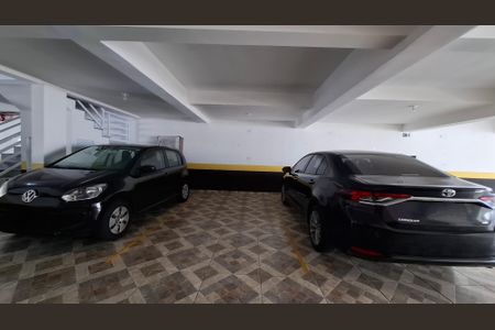 Apartamento à venda com 90m², 2 quartos e 2 vagas Apartamento à venda com 90m², 2 quartos e 2 vagasÁrea comum - Garagem