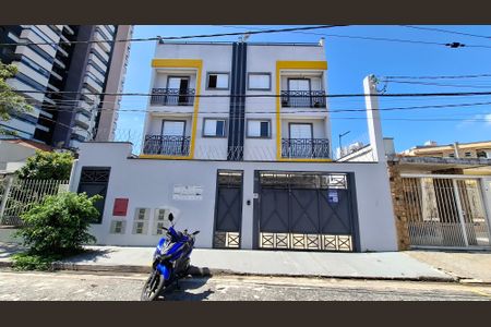 Apartamento à venda com 90m², 2 quartos e 2 vagas Apartamento à venda com 90m², 2 quartos e 2 vagasFachada e placa