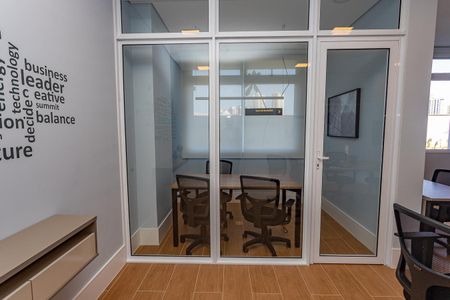 Apartamento para alugar com 55m², 2 quartos e 1 vaga Apartamento para alugar com 55m², 2 quartos e 1 vagaHome office