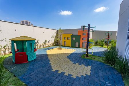 Apartamento para alugar com 55m², 2 quartos e 1 vaga Apartamento para alugar com 55m², 2 quartos e 1 vagaÁrea comum - Playground
