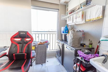 Apartamento para alugar com 55m², 2 quartos e 1 vaga Apartamento para alugar com 55m², 2 quartos e 1 vagaVaranda da sala